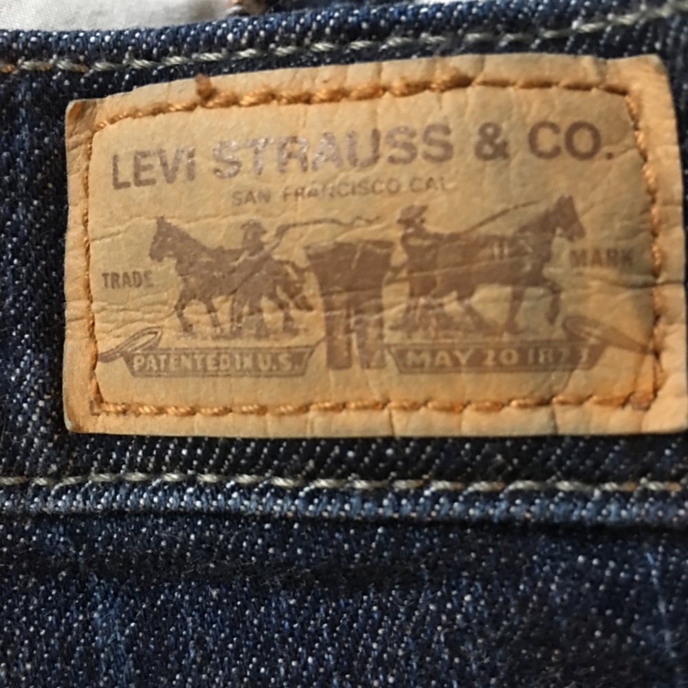 Levi’s 512 Bootcut Perfectly Slimming Jeans 10M